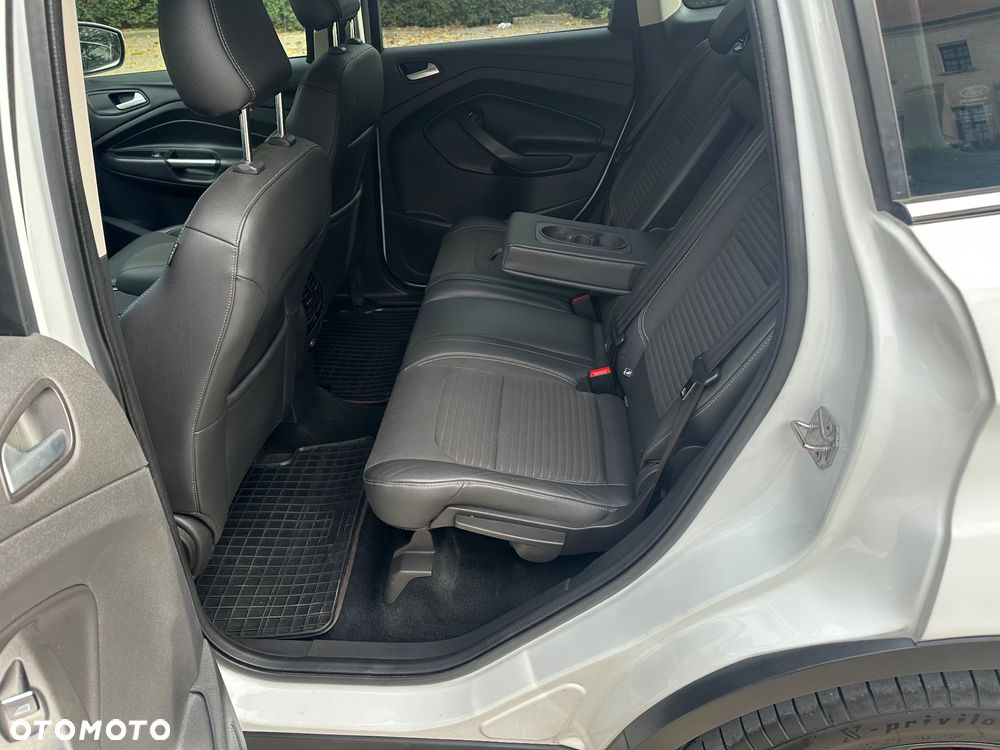 Ford Kuga 2.0 TDCi AWD Edition - 28