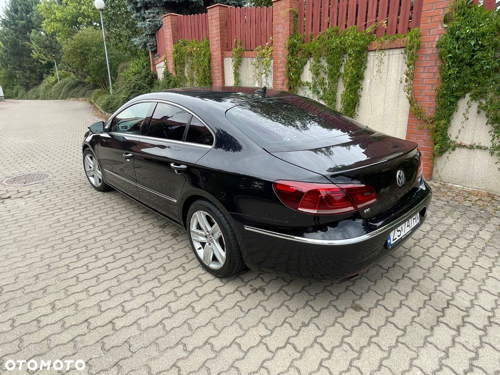 Volkswagen Passat - 8