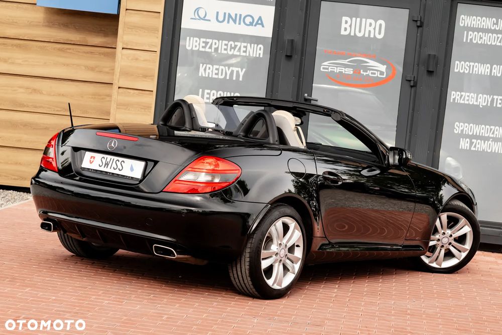 Mercedes-Benz SLK 200 BlueEFFICIENCY 7G-TRONIC Roadster pur - 11