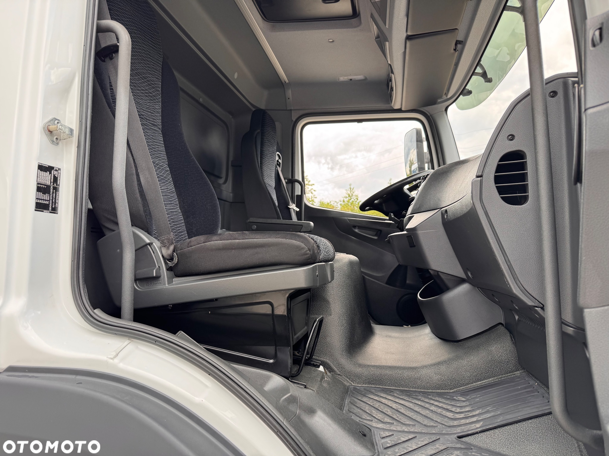 Mercedes-Benz ATEGO - 34