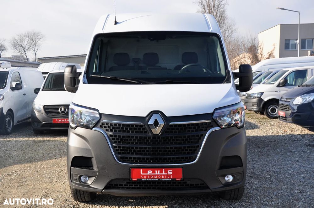 Renault Master L4H2 Van - 2