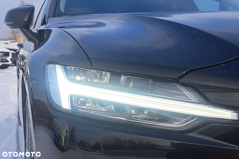 Volvo V60 D4 AWD Geartronic Momentum - 2