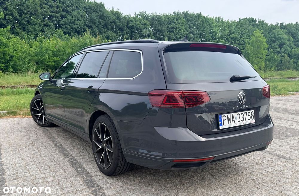 Volkswagen Passat 2.0 TDI Business DSG - 6