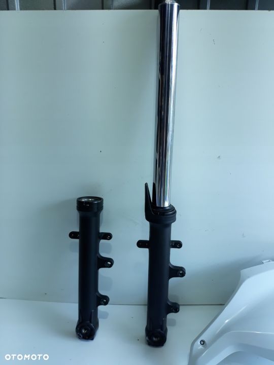 YAMAHA MT07 MT-07 LAGI OWIEWKA BŁOTNIK PODNÓŻEK - 2