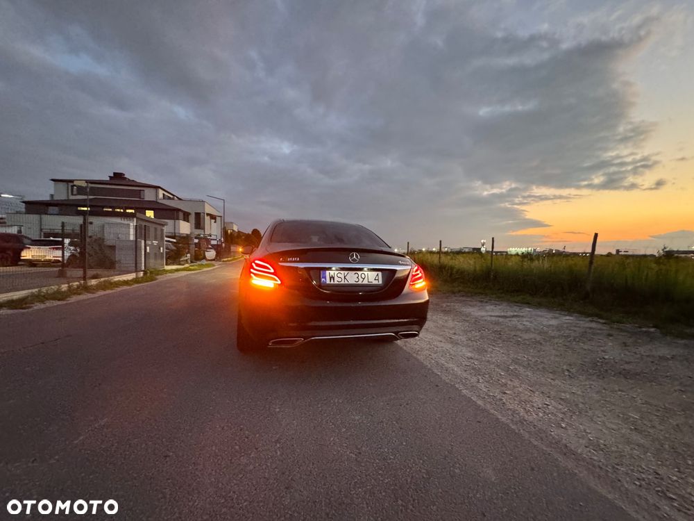 Mercedes-Benz Klasa C 300 7G-TRONIC - 18