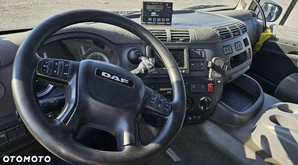 DAF CF 410 8x2 - 8