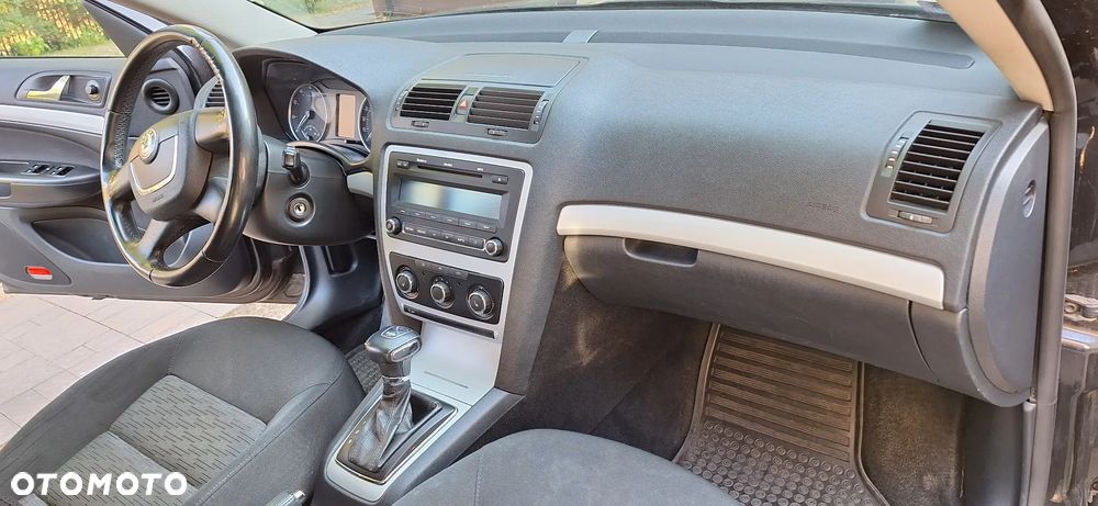 Skoda Octavia 1.4 TSI Ambiente DSG - 3