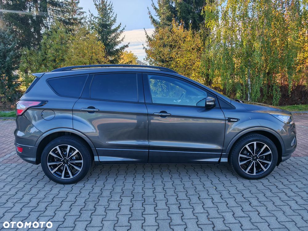 Ford Kuga 1.5 EcoBoost 2x4 ST-Line - 8
