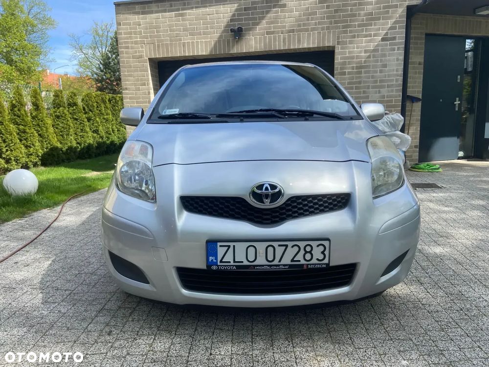 Toyota Yaris 1.33 Luna - 2