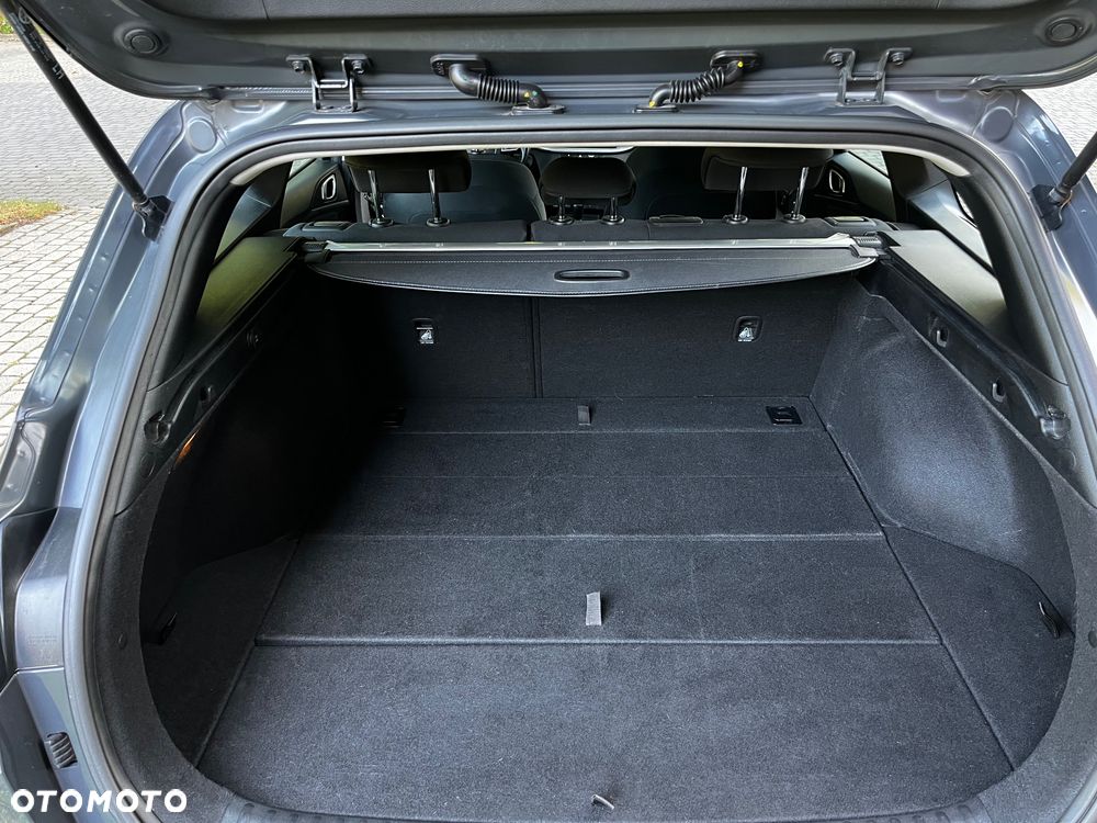 Kia Ceed 1.5 T-GDI M - 11