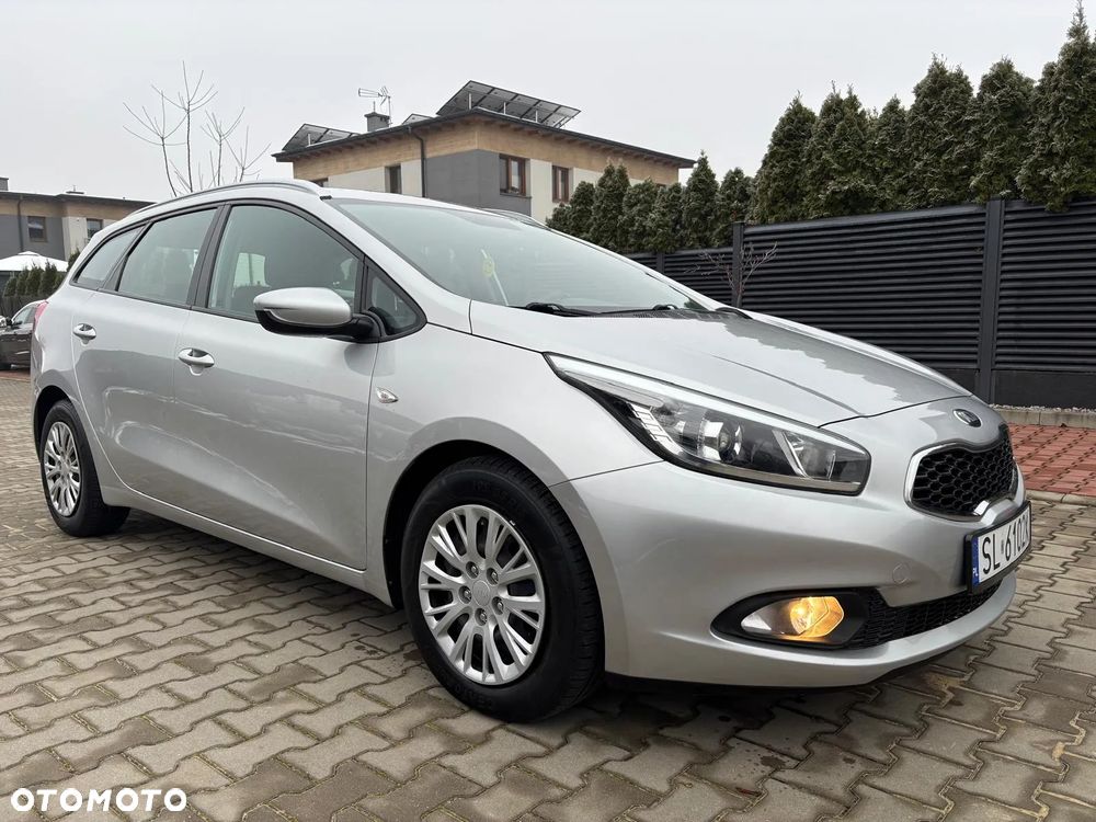 Kia Ceed - 1
