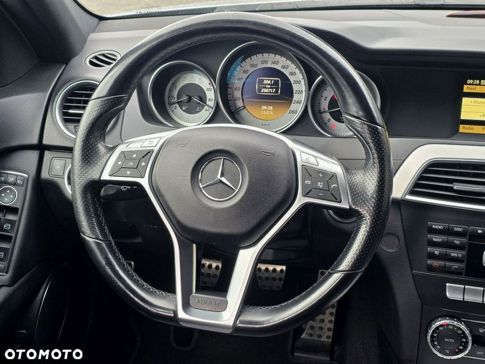 Mercedes-Benz Klasa C - 16