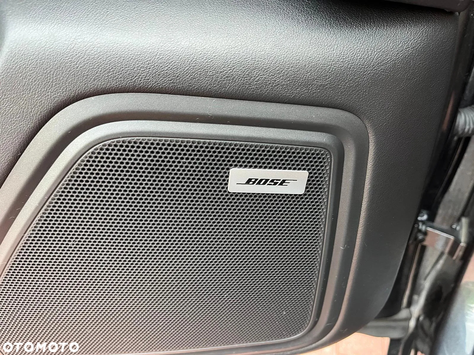 Porsche Macan Turbo - 24