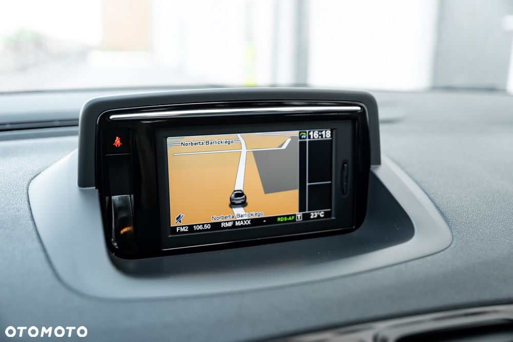 Renault Megane ENERGY TCe 115 Start & Stop Bose Edition - 31