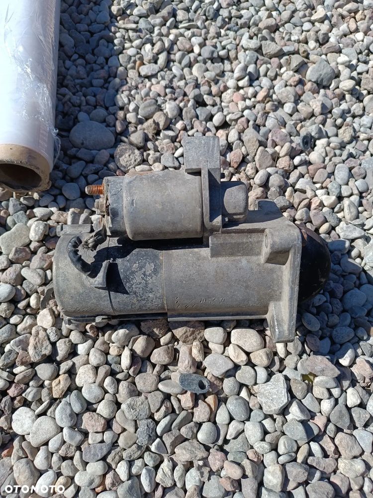 ROZRUSZNIK  BMW E60 E61 LIFT 2.0 D N47 AUTOMAT - 2