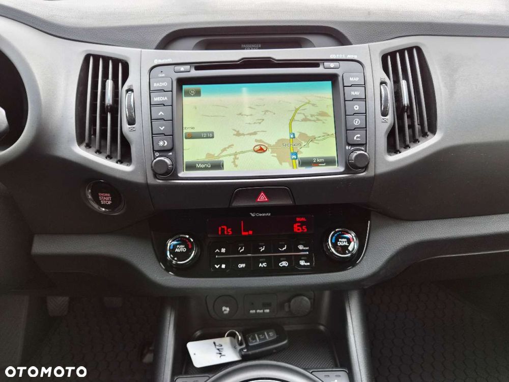Kia Sportage 2.0 CVVT 2WD Vision - 24