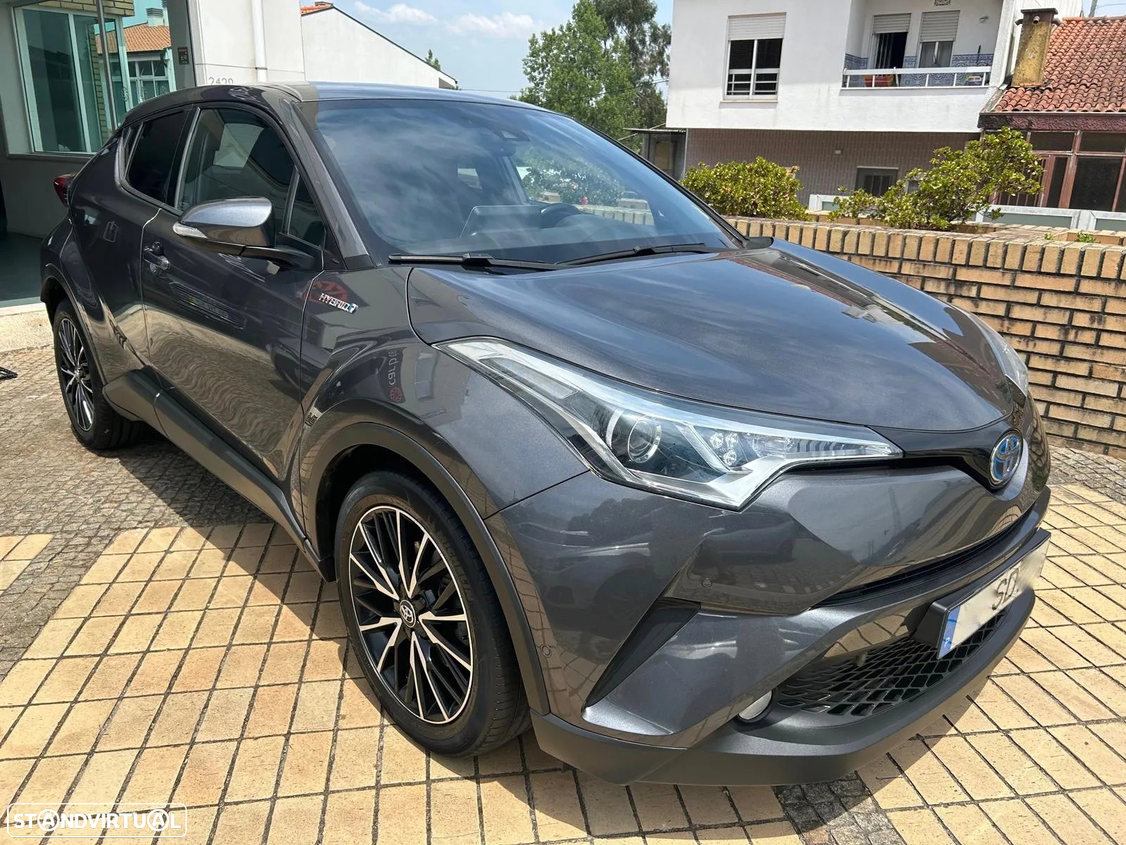 Toyota C-HR 1.8 HSD Exclusive+P.Luxury - 3