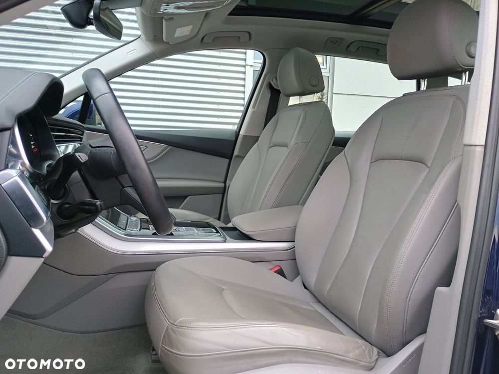 Audi Q7 - 24