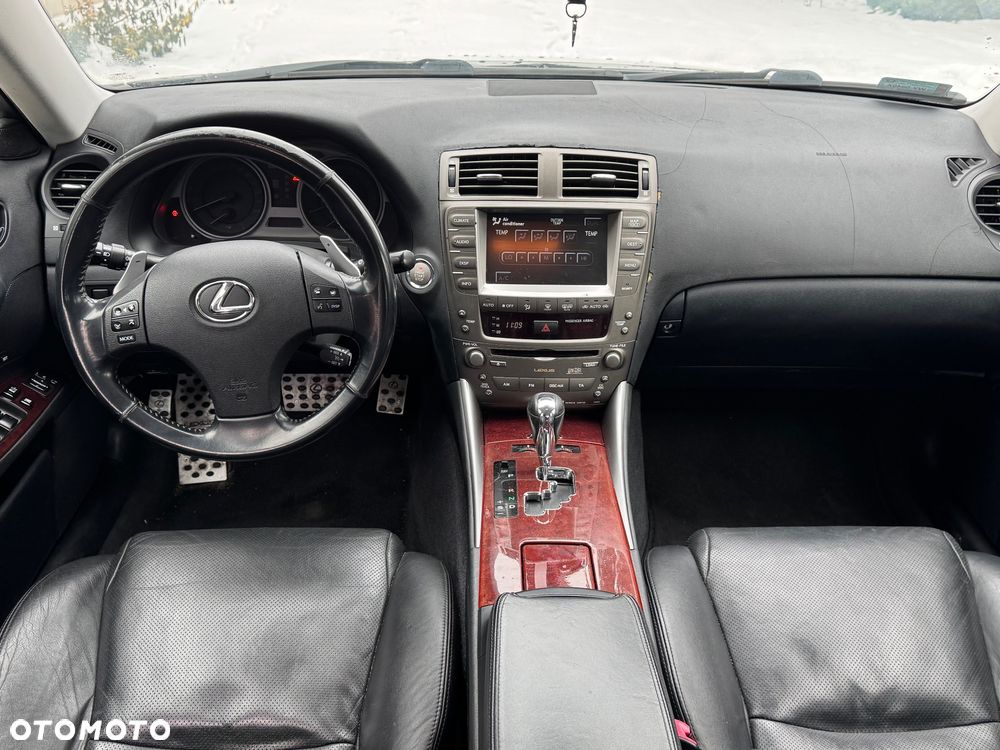 Lexus IS 250 Classic - 15