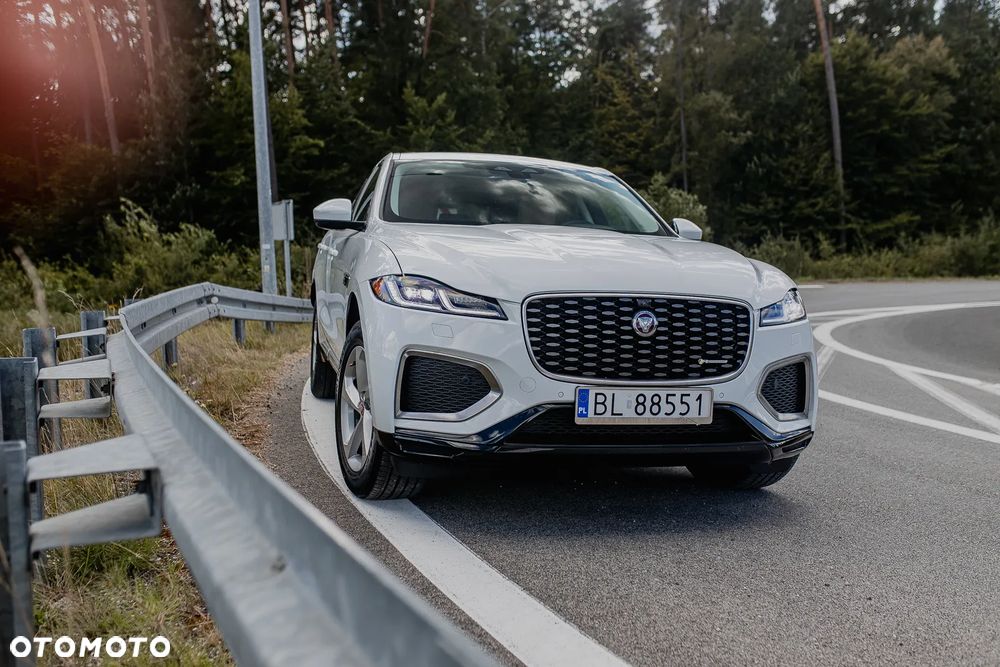 Jaguar F-Pace 2.0 P250 mHEV AWD R-Dynamic S - 18