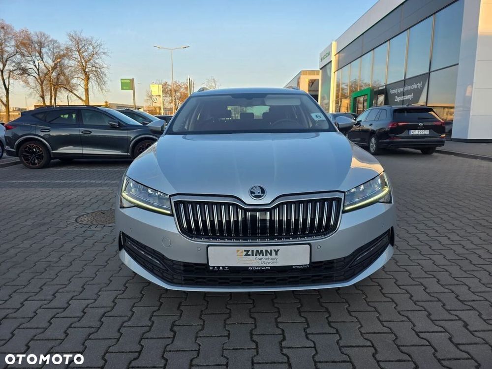 Skoda Superb 2.0 TDI SCR Ambition DSG - 10