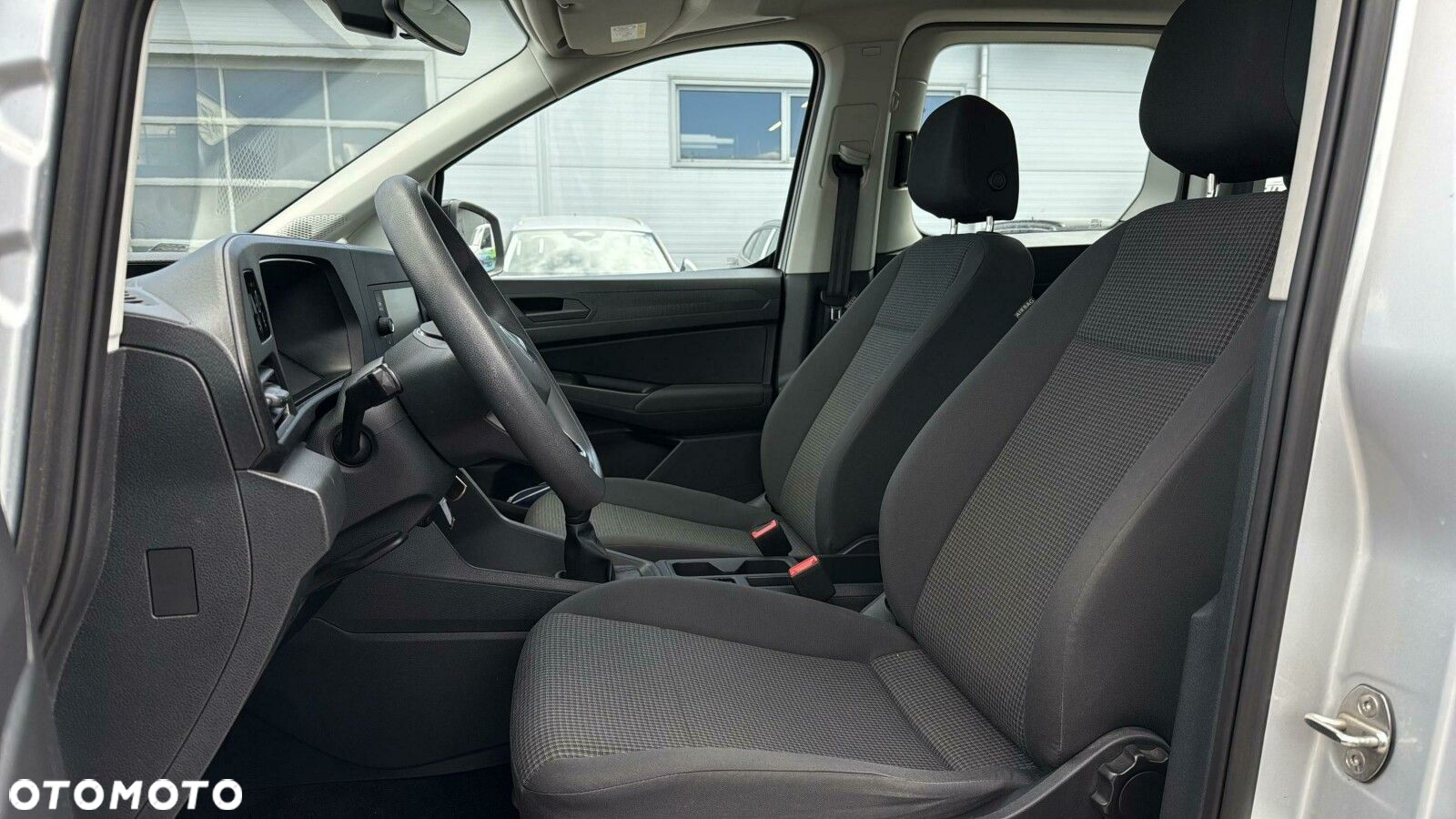 Volkswagen Caddy - 9
