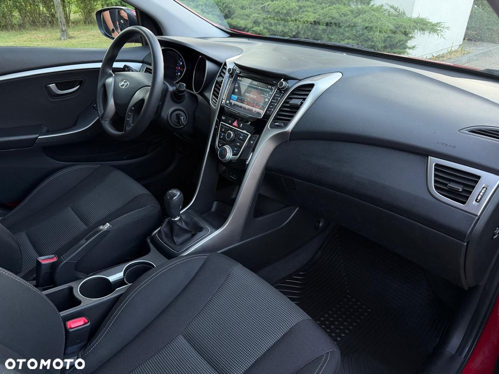 Hyundai i30 1.4 Trend - 30