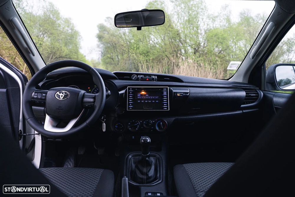 Toyota Hilux 2.4 D-4D 4WD CD CH - 33