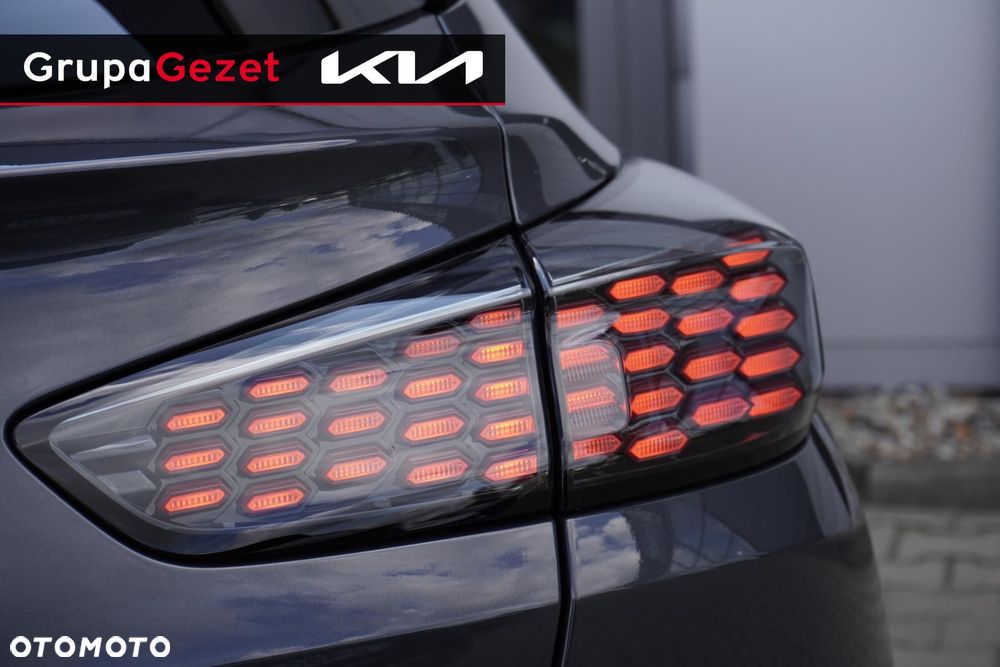 Kia XCeed - 11