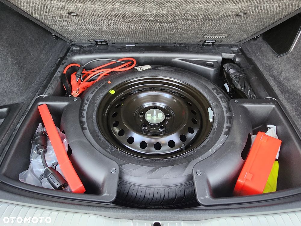 Jeep Grand Cherokee - 10