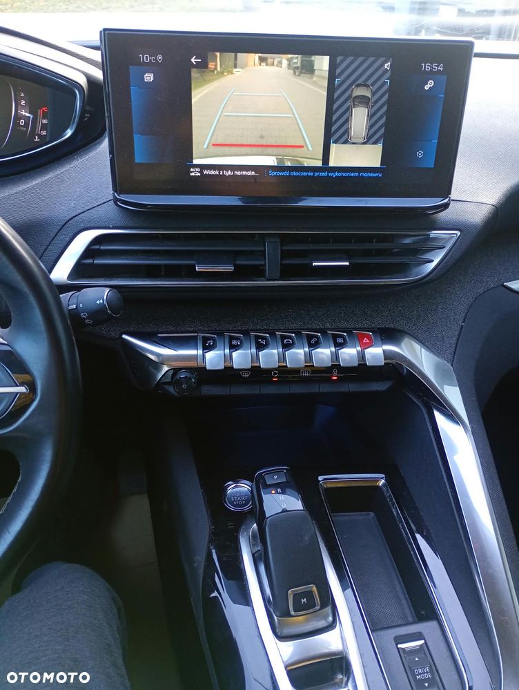 Peugeot 5008 - 10