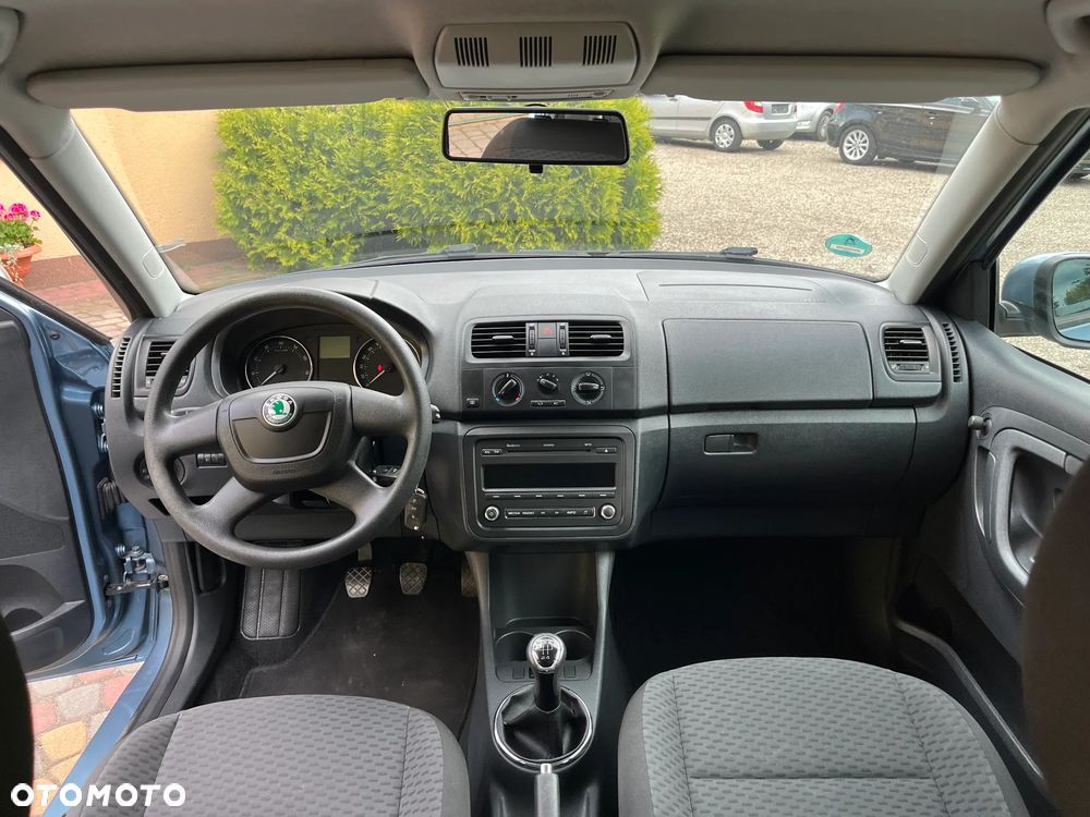 Skoda Fabia 1.2 HTP - 11