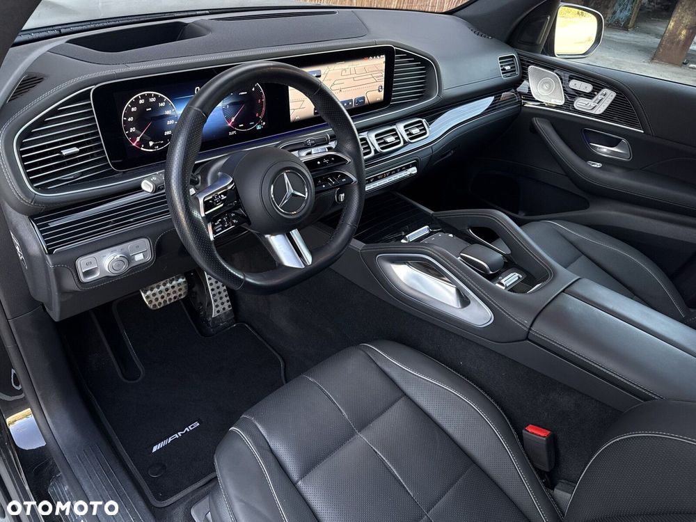 Mercedes-Benz GLS - 13