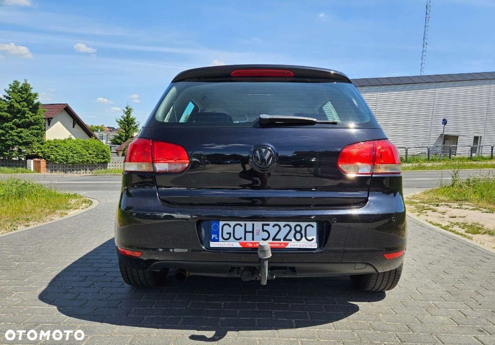 Volkswagen Golf - 18