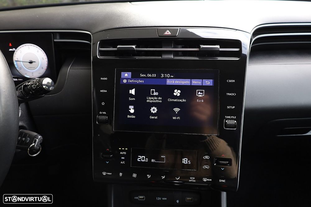 Hyundai Tucson 1.6 CRDi Premium - 28