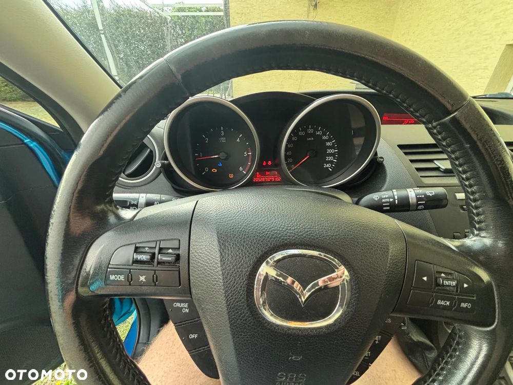 Mazda 3 1.6 CD Exclusive + - 2