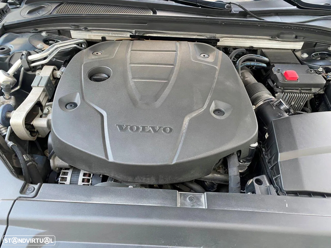 Volvo V90 Cross Country 2.0 D4 Pro AWD Geartronic - 51