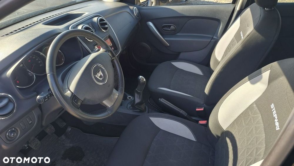 Dacia Sandero Stepway TCe 90 (S&S) Prestige - 8