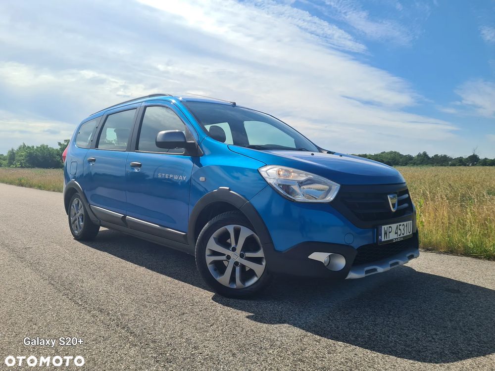 Dacia Lodgy dCi 90 Essential - 31