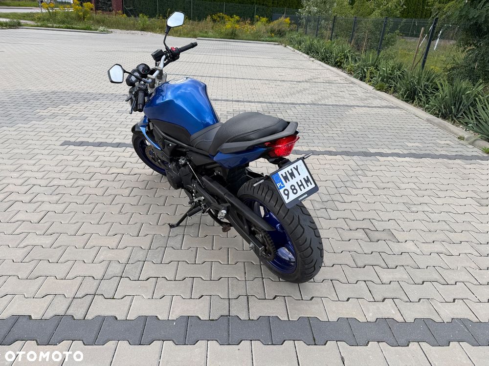 Yamaha XJ - 6