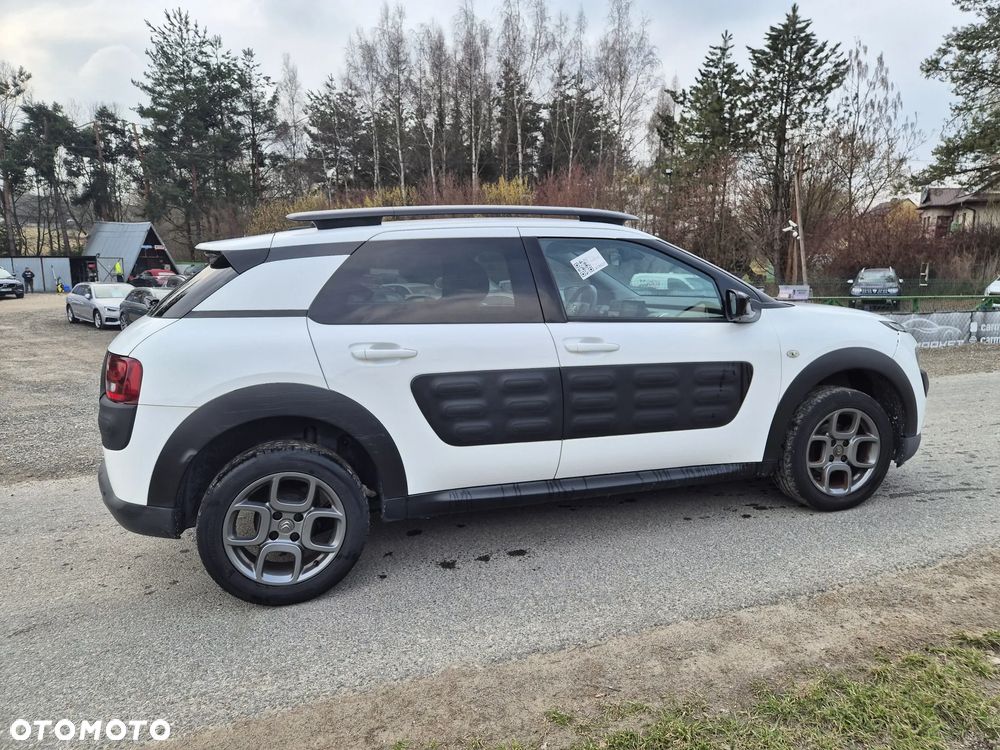 Citroën C4 Cactus 1.2 PureTech Shine Edition S&S ETG - 4