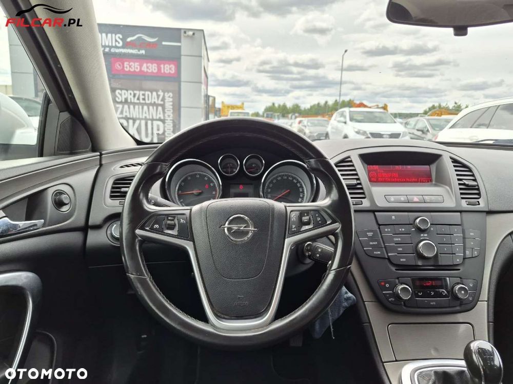 Opel Insignia - 13