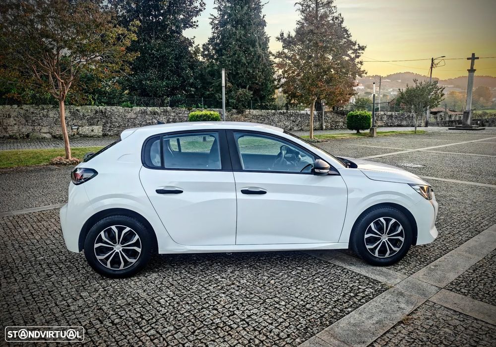 Peugeot 208 1.2 PureTech GT Line - 25