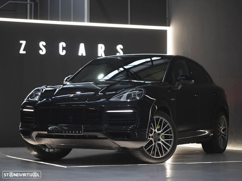 Porsche Cayenne Coupé E-Hybrid - 2