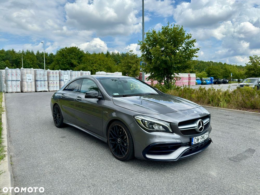 Mercedes-Benz CLA - 10