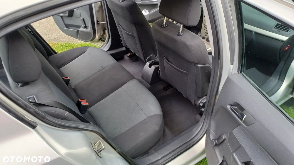 Opel Astra 1.4 Start - 16