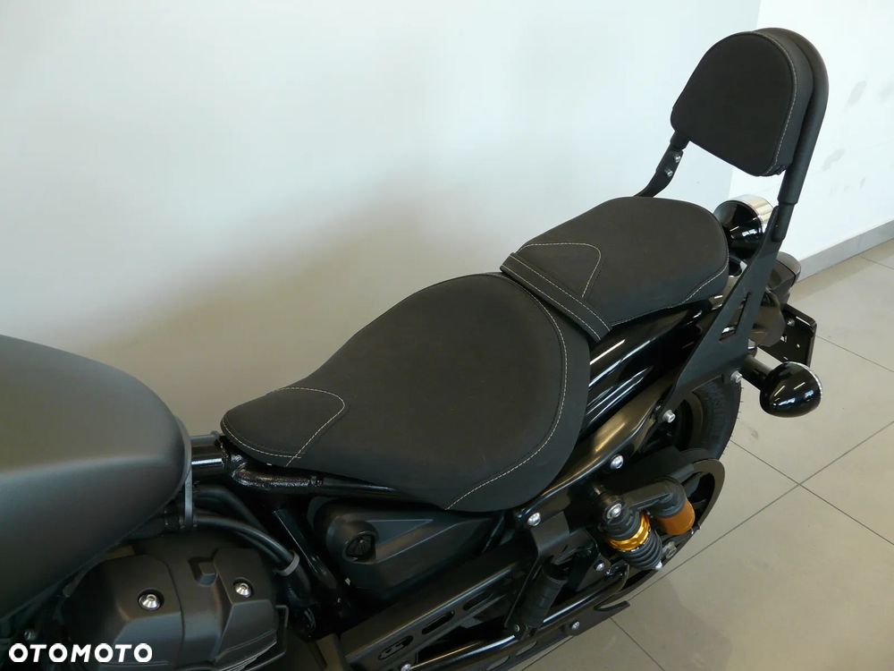 Yamaha XVS - 12