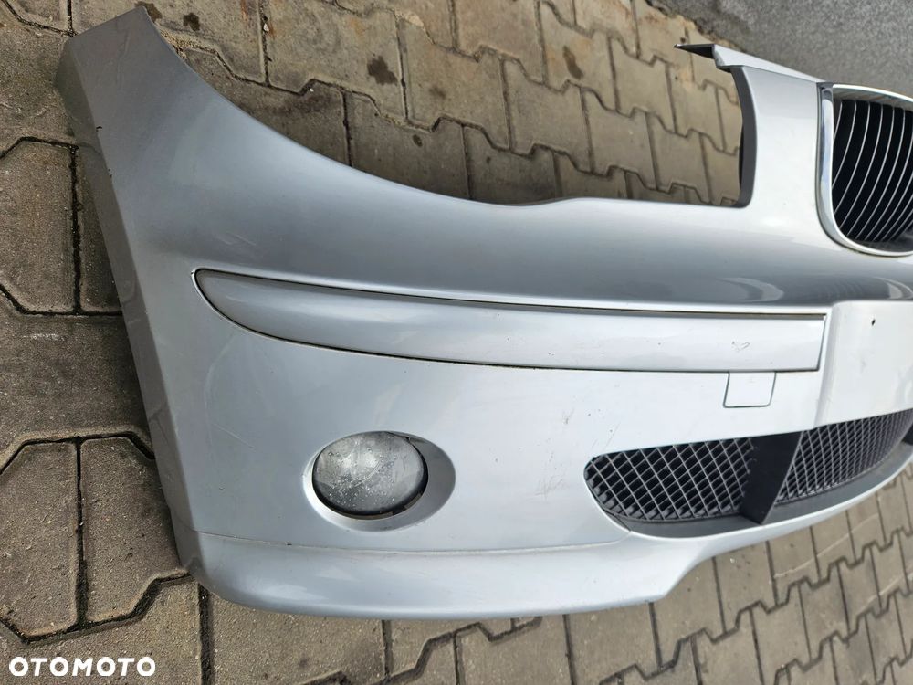 BMW 1 I E87 zderzak przód przedni grill  titansilber - 4