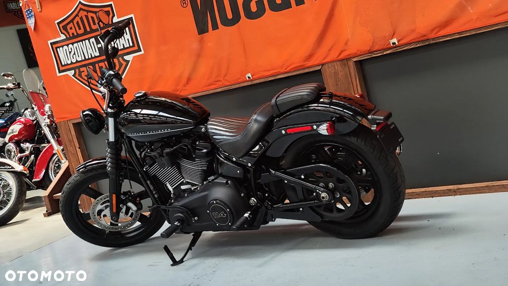 Harley-Davidson Softail Street Bob - 7