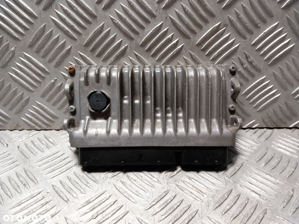 TOYOTA RAV4 KOMPUTER STEROWNIK SILNIKA 2.5 BENZYNA 89661-0R380 - 1